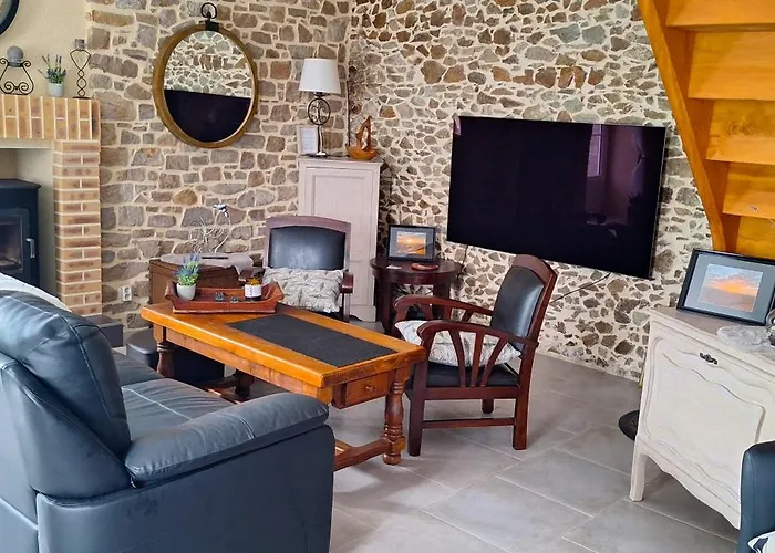 Au Bonheur De Mona Gouville-sur-Mer